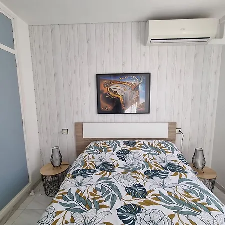 Lovely One Bedroom With Balcony Roses