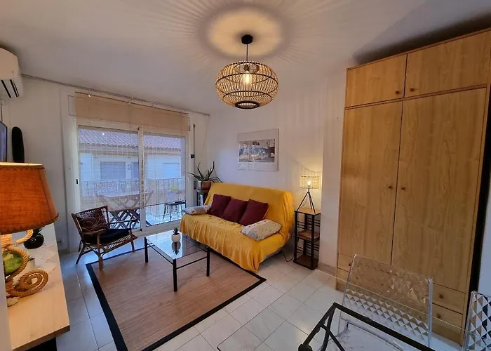 Lovely One Bedroom With Balcony Apartman *